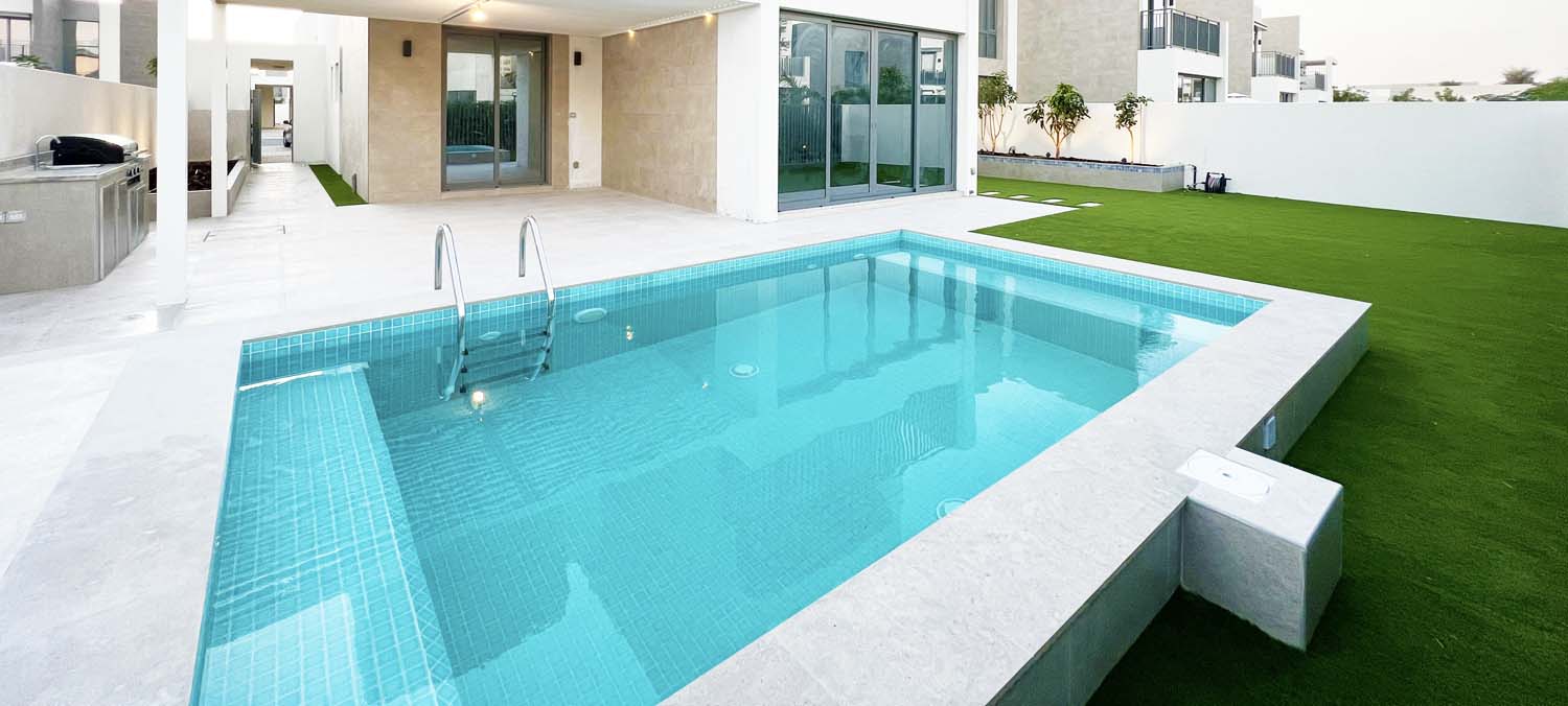 Swimming Pool Contractors in Dubai