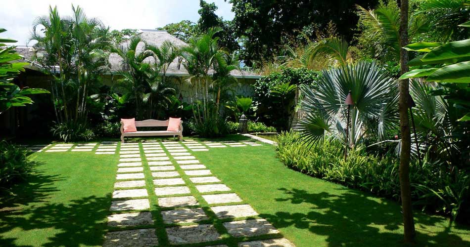garden landscaping dubai