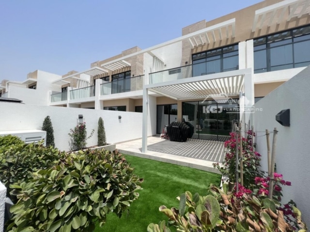 artificial grass damac hills dubai